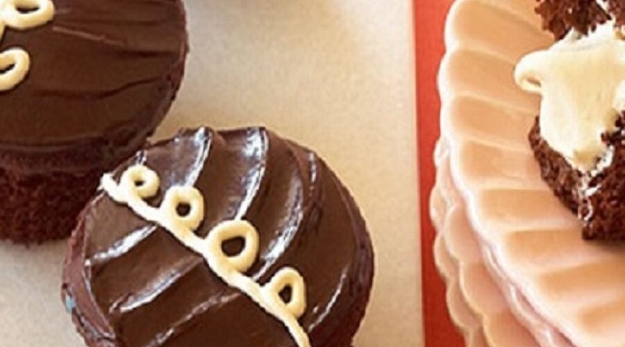 Homemade Hostess Cupcakes Recipe