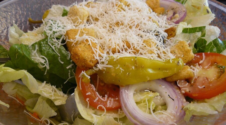 Olive Garden Salad and Dressing Recipe