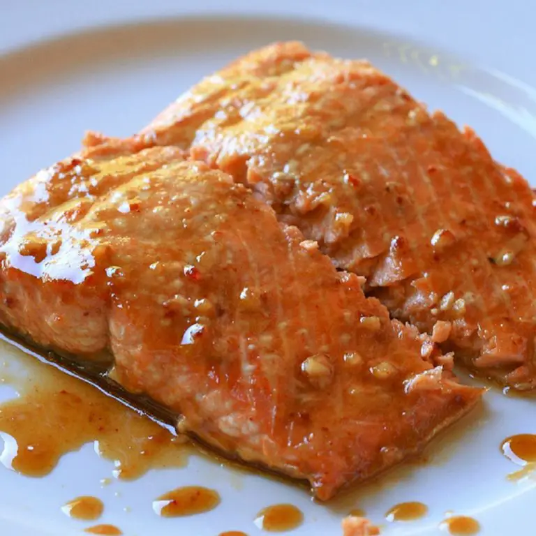 Red Lobster Maple-Glazed Salmon and Shrimp Recipe