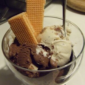 Ben and Jerry's NY Super Fudge Chunk Recipe Ben and Jerry's NY Super Fudge Chunk Recipe