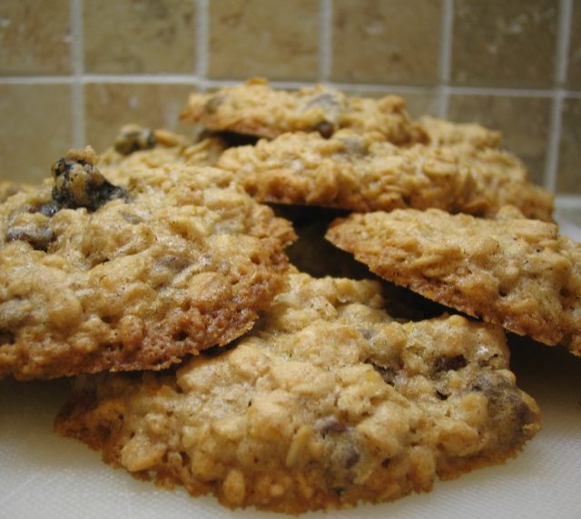 Watergate Hotel Oatmeal Cookies Recipe