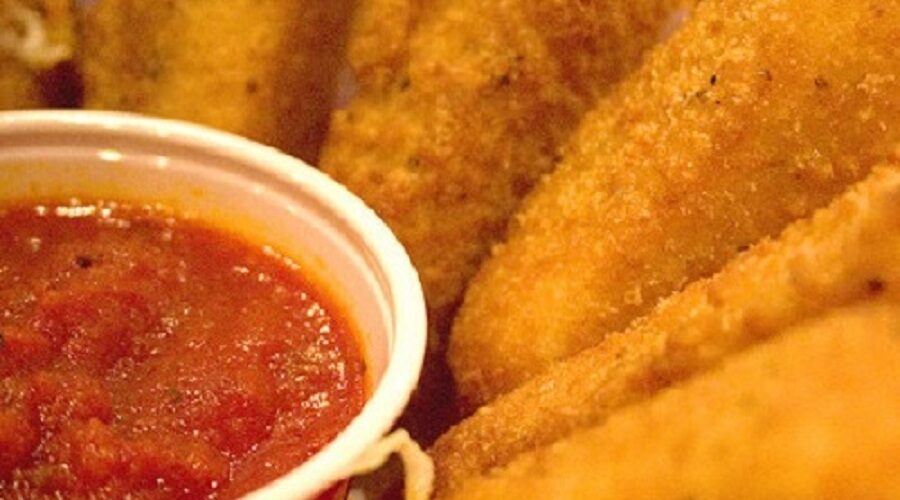 TGI Friday's Fried Mozzarella Sticks Recipe