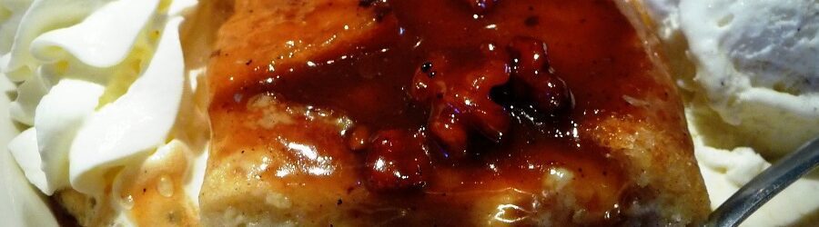 Famous Dave's Bread Pudding with Praline Sauce Recipe