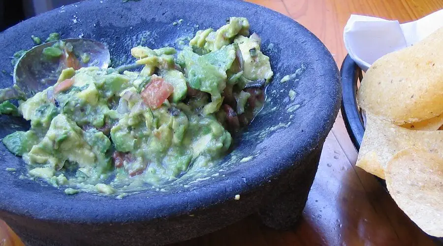 On The Border Mexican Grill & Cantina Guacamole Live Recipe