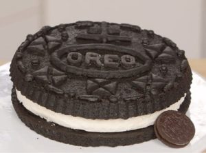 How to Make a Giant Oreo Cookie - Secret Copycat Restaurant Recipes