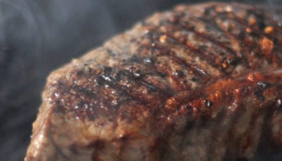 Longhorn Steakhouse 7-Pepper Crusted Striploin Recipe OR - Copy