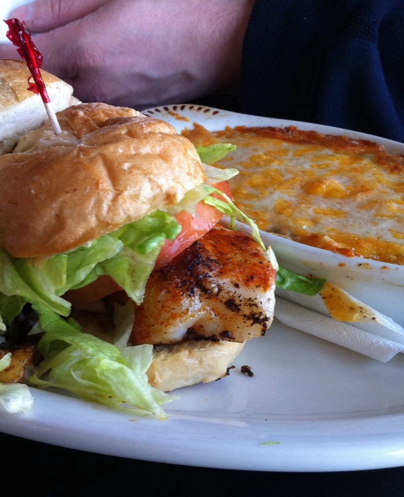 Applebee's Blackened Whitefish Sandwich with Kookaburra Sauce Recipe