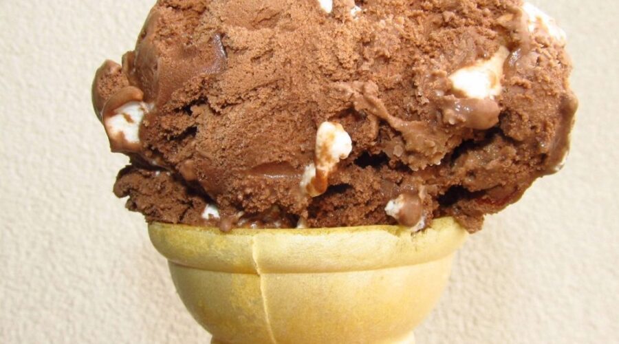 Baskin-Robbins Rocky Road Ice Cream Recipe