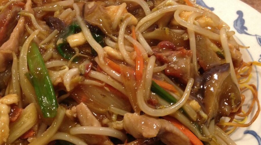 Chinese Restaurant-Style Chicken Chow Mein Recipe