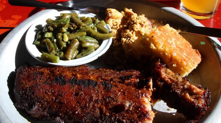 12 Bones Smokehouse Butter Green Beans Recipe