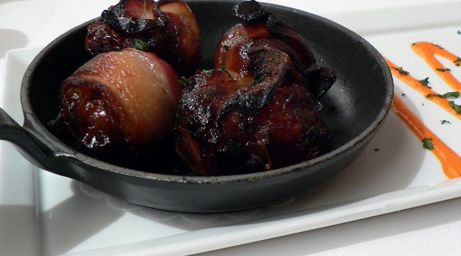 Biaggi’s Ristorante Italiano Bacon Wrapped Dates Recipe