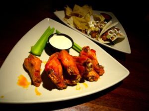 Houlihan's Restaurant & Bar Thai Chile Wings Recipe