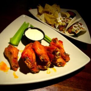 Houlihan's Restaurant & Bar Thai Chile Wings Recipe