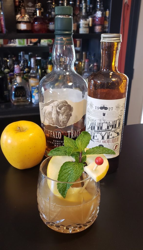 Morton's The Steakhouse Baked Apple Sour Cocktail Recipe