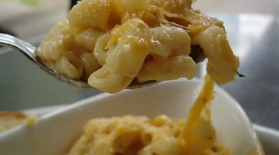 Bakers Square Ultimate Mac and Cheese Recipe