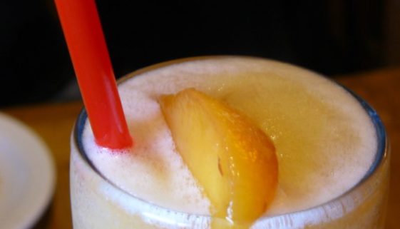 Johnny Carino's Peach Bellini Cocktail Recipe