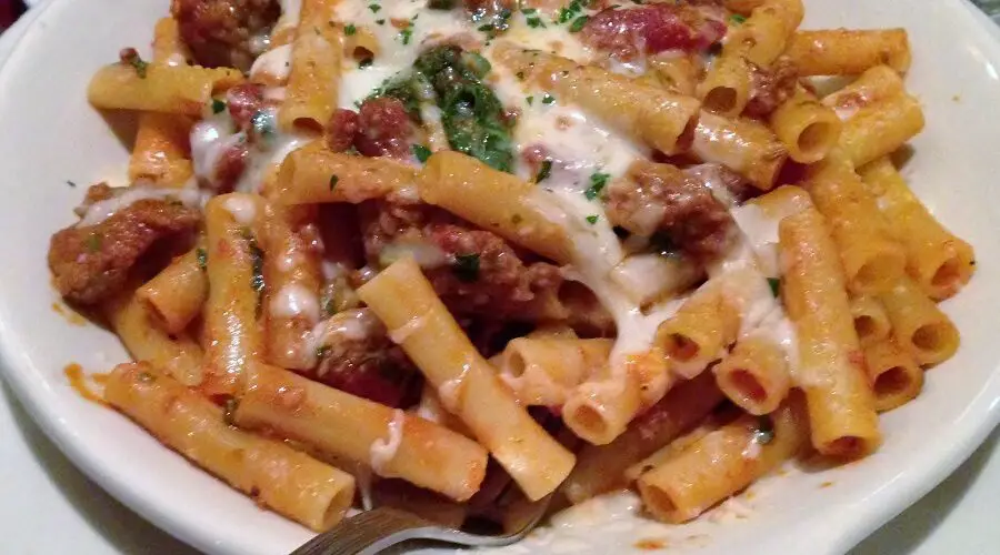 Maggiano's Little Italy Taylor Street Baked Ziti Recipe