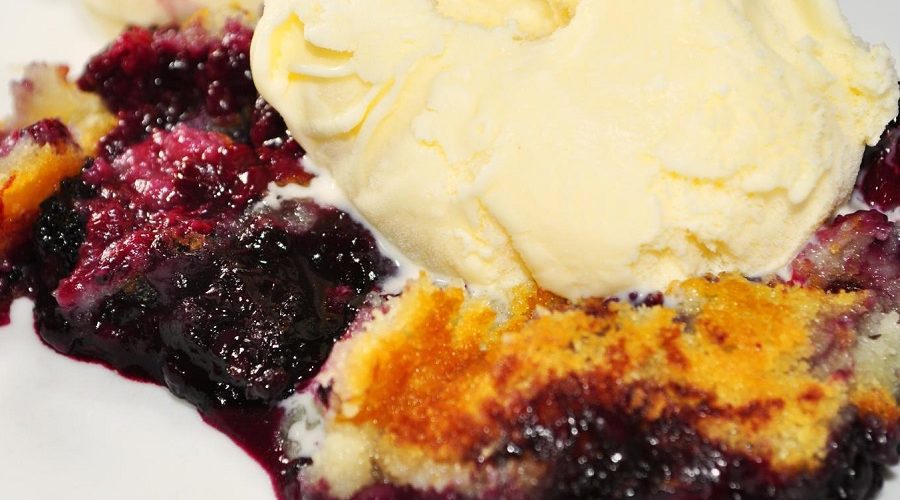 Z'Tejas Spicy Blackberry Cobbler Recipe