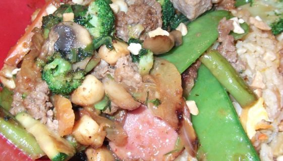 Genghis Grill Red Curry Peanut Sauce Recipe