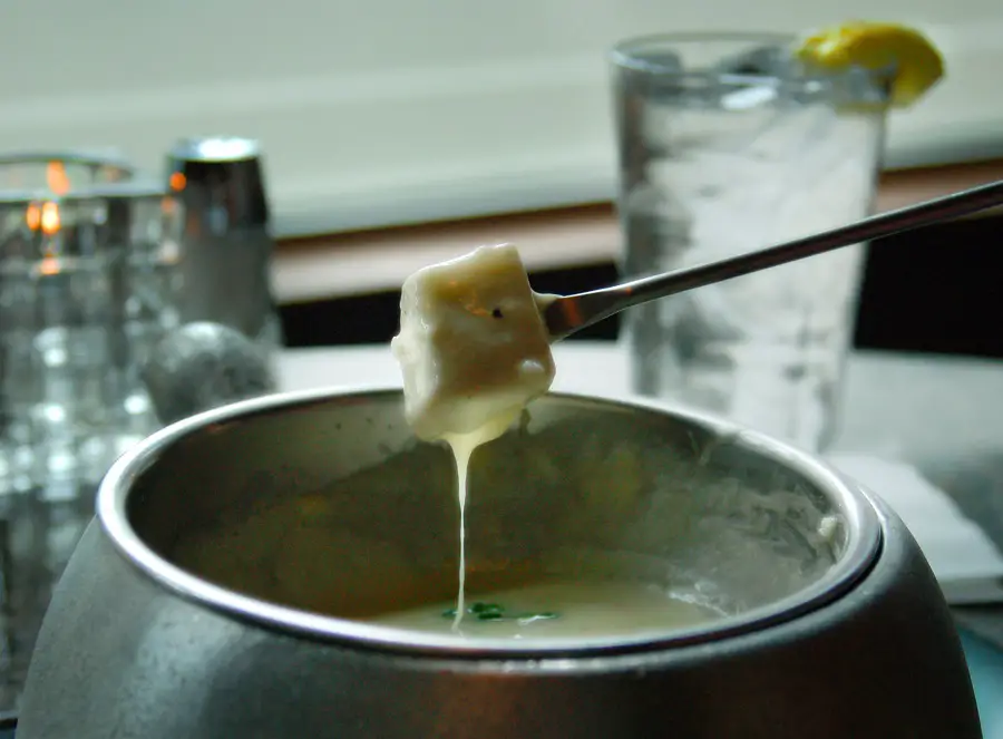 The Melting Pot Swiss Cheese Fondue Recipe