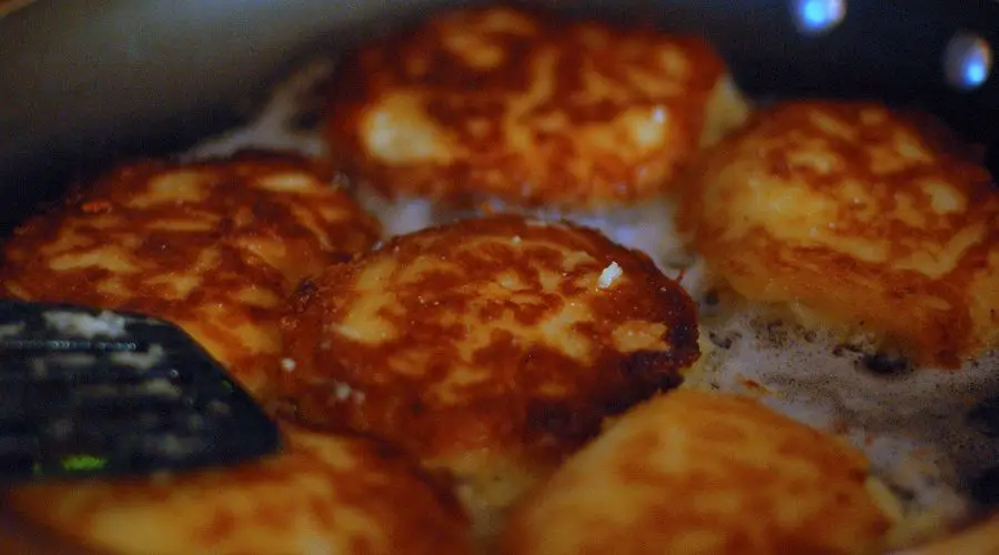 Boston Beanery Cottage Fried Potato Cakes Recipe