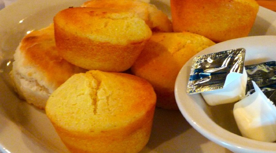 Cracker Barrel Cornbread Muffins Recipe