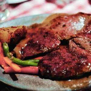 Weber Grill Restaurant Black Pepper Crusted Tenderloin Recipe