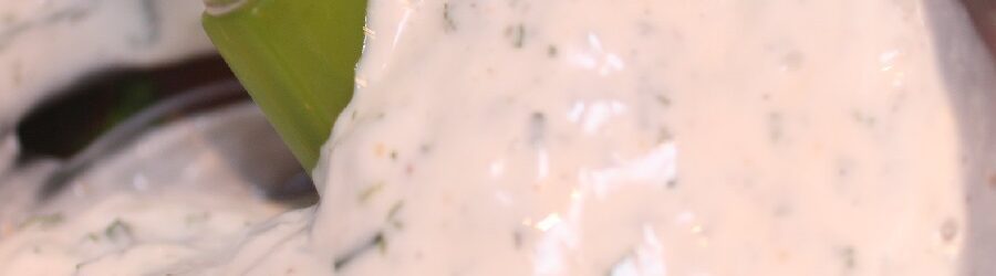 California Pizza Kitchen Garden Herb Ranch Salad Dressing Recipe