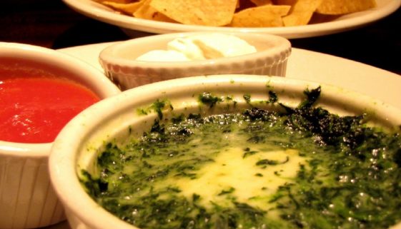 Houston's Spinach and Artichoke Dip Recipe