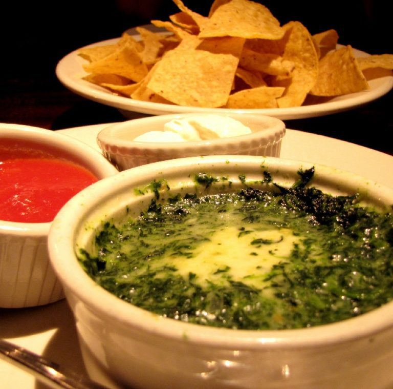 Houston's Spinach and Artichoke Dip Restaurant Recipe