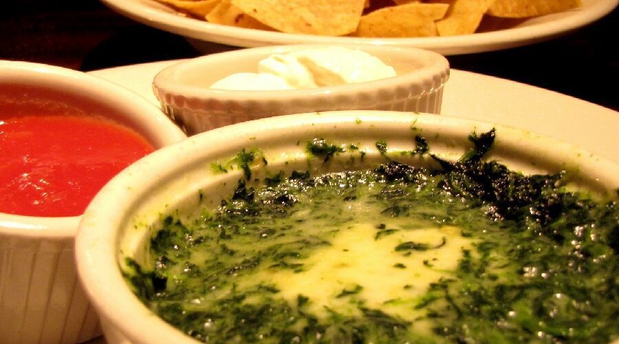 Houston's Spinach and Artichoke Dip Recipe