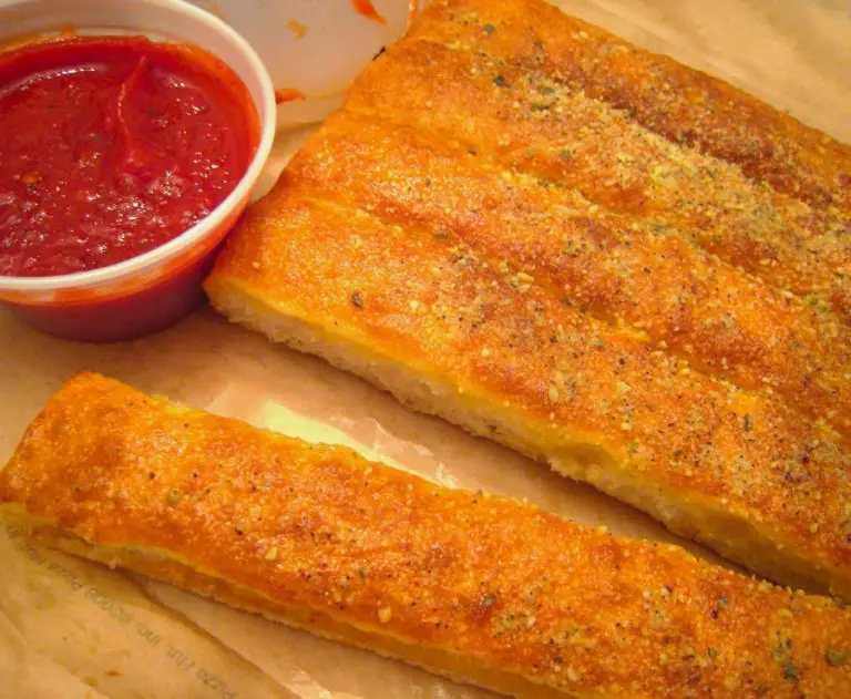 Pizza Hut Breadsticks Recipe Secret Copycat Restaurant Recipes