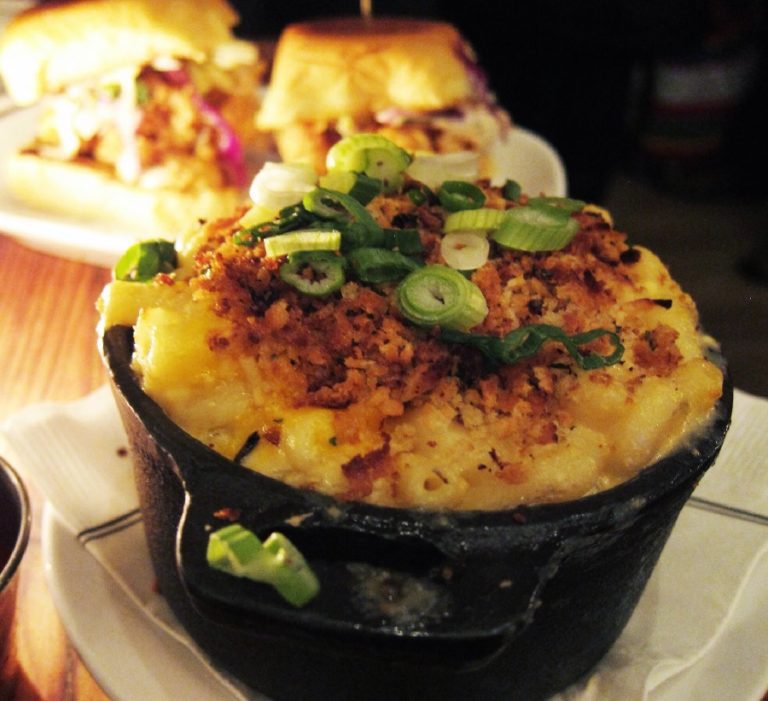 Whiskey Jack's Saloon Jack Daniel's Smoky Bacon Mac and Cheese Recipe
