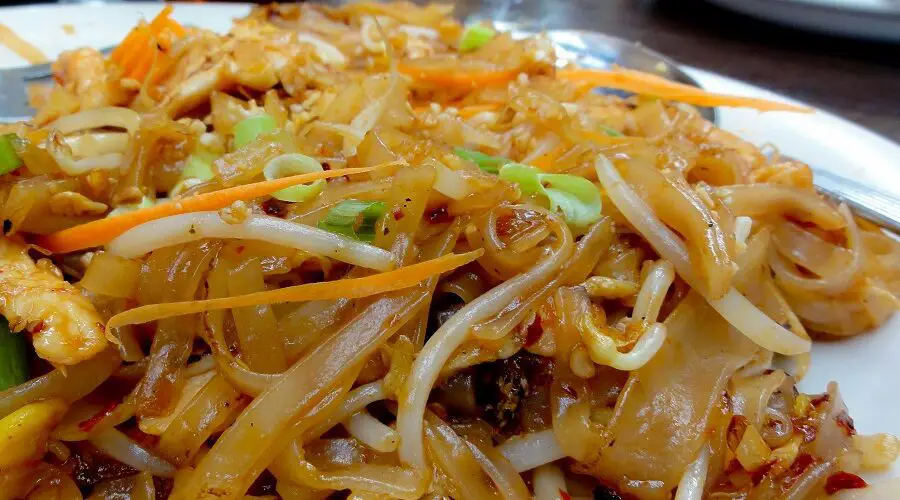 Big Bowl Chicken Pad Thai Recipe