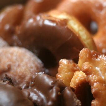 Albertson's Old Fashioned Chocolate Donuts Recipe