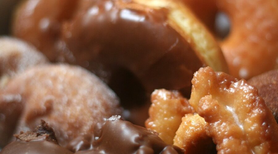 Albertson's Old Fashioned Chocolate Donuts Recipe