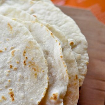 Chevys Fresh Mex Flour Tortillas Recipe