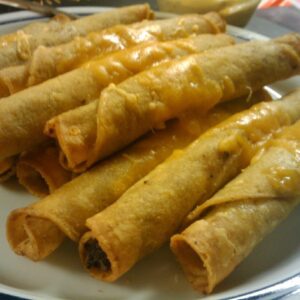 Chuy’s Green Chile Chicken Taquitos Recipe Chuy’s Green Chile Chicken Taquitos Recipe