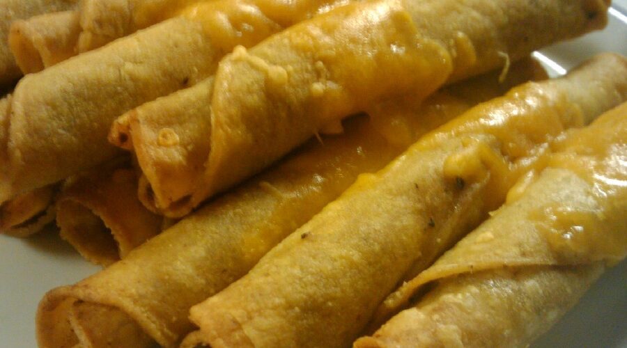 Chuy’s Green Chile Chicken Taquitos Recipe