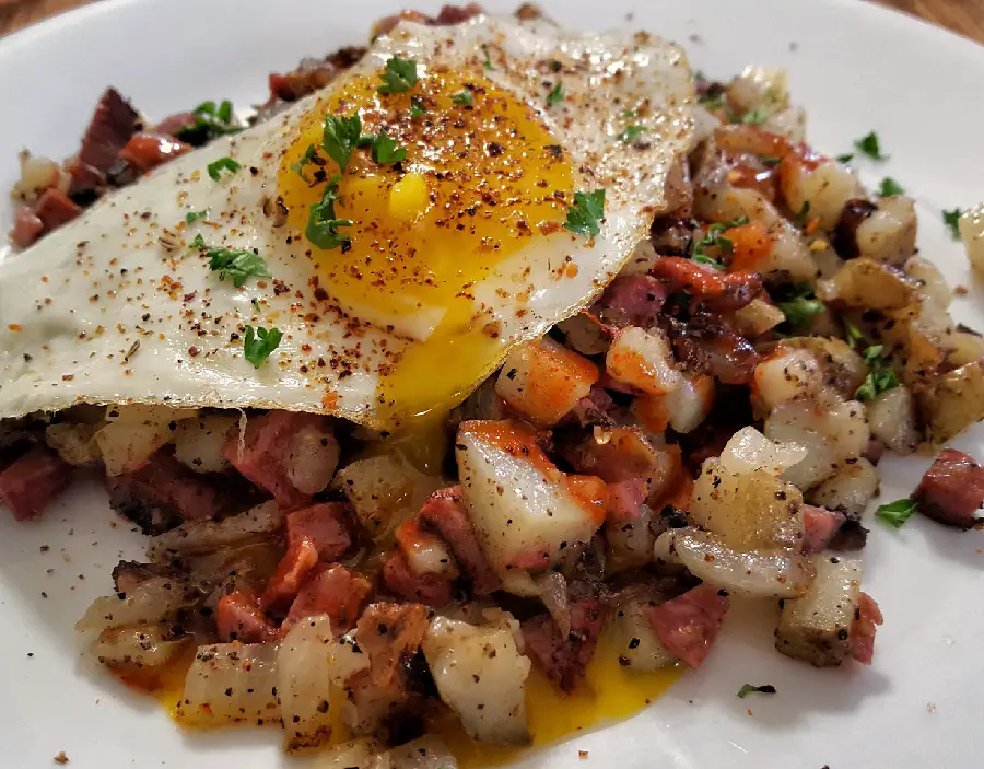 Disney's The Crystal Palace Corned Beef Hash Recipe