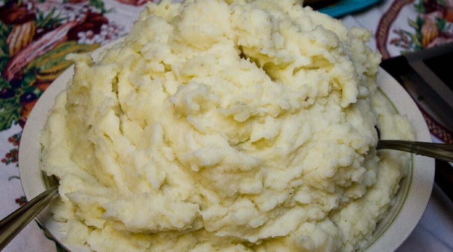 Texas Road House Mashed Potatoes Recipe
