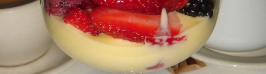 Ruth's Chris Steak House Berries with Sweet Cream Recipe