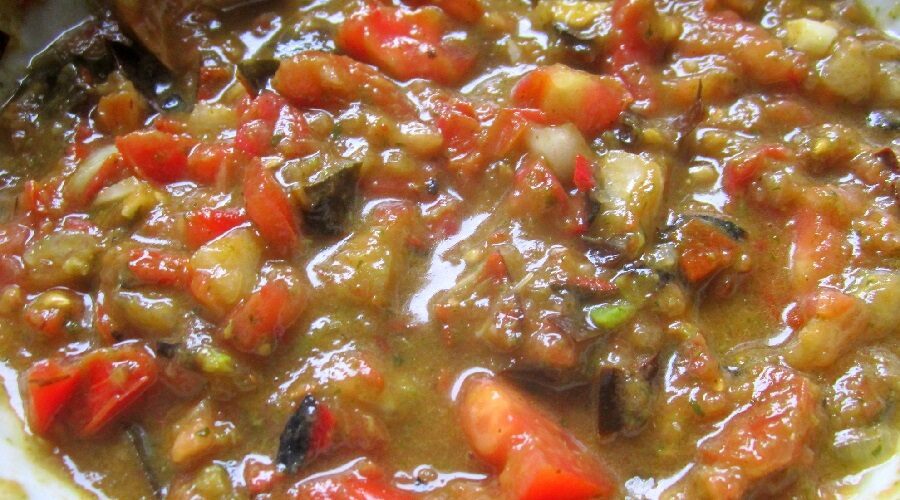 Uncle Julio's Roasted Tomato Chipotle Salsa Recipe