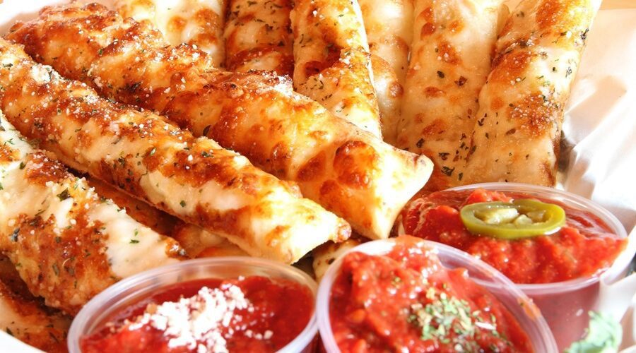CiCis Pizza Garlic Cheesy Bread Recipe