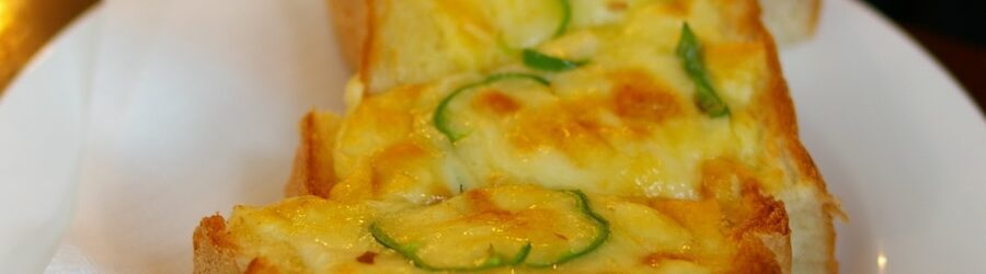 The Old Spaghetti Factory Three Cheese Garlic Bread Recipe