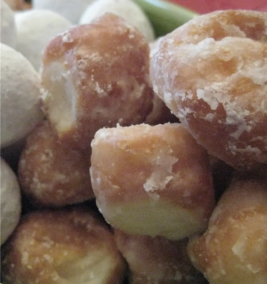 Albertson's Old Fashioned Donut Holes Recipe