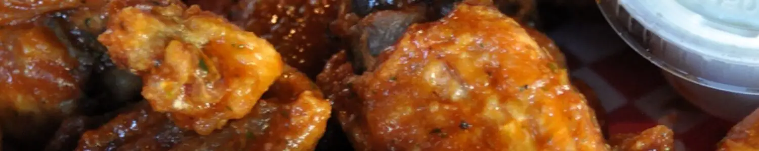 Domino’s Pizza Hot Buffalo Chicken Wings Recipe