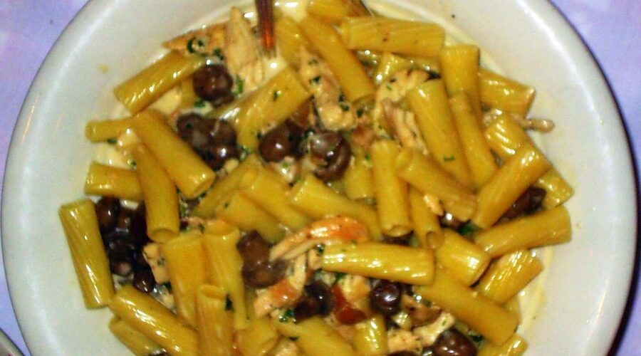 Maggiano's Little Italy Famous Rigatoni 'D' Recipe