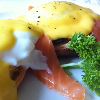 Red Lobster Eggs Benedict with Smoked Salmon Recipe