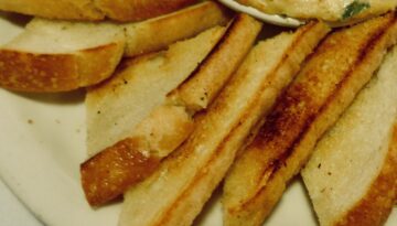 Village Tavern Garlic Toast Recipe
